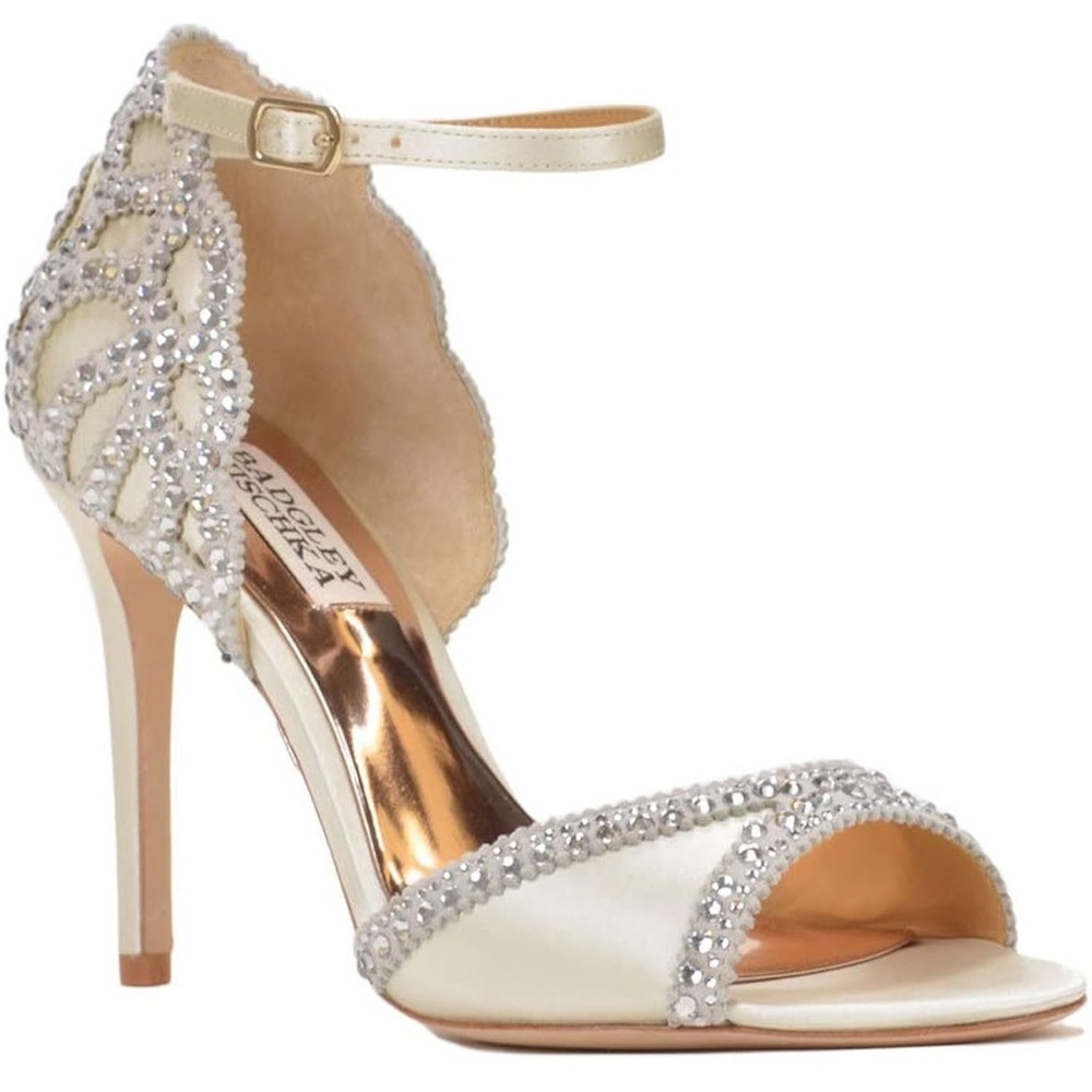 Badgley Mischka Women's Roxy Dress Sandal 
8 1/2 Heel height: 4 inches NWT